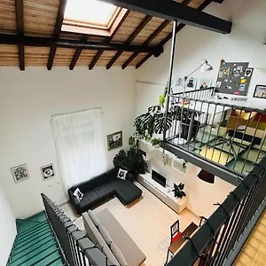 Via Breda 120 Apartamento Milão