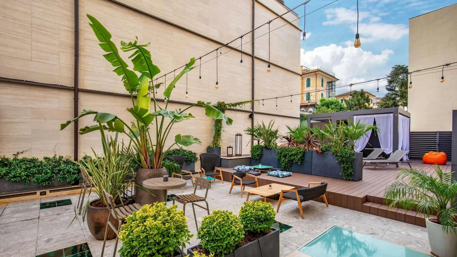 The Spring House Hotel Rome Vatican, Tapestry Collection By Hilton